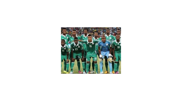 نیجریه	۱-۲	اروگوئه (جام کنفدراسیون ها برزیل، ۲۰۱۳)