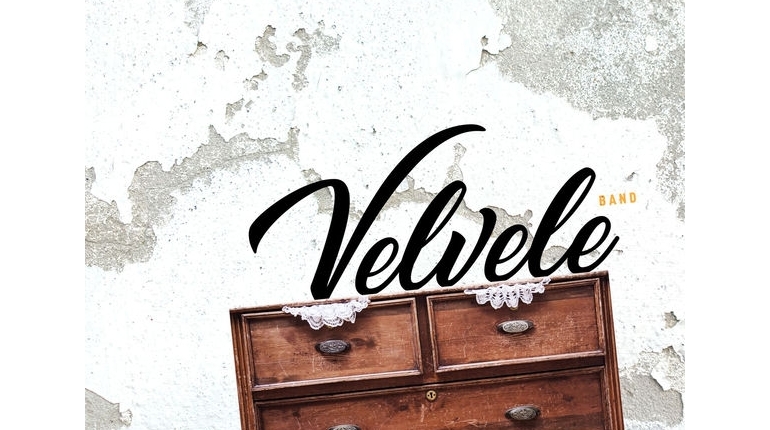دانلود اهنگ ترکی استانبولی جدید Velvele Band بنام Gecmedi Bitmedi